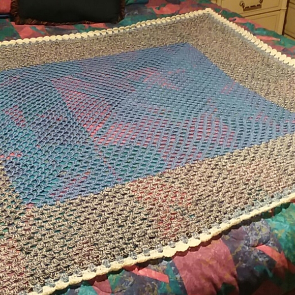 Blanket Shawl Blues - Picture 2 of 5